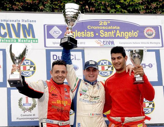 Il vincitore Omar Magliona Christian Merli e Antonio Lasia sul podio 2012 Il vincitore Omar Magliona Christian Merli e Antonio Lasia sul podio 2012