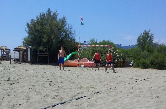 BEACH BEACH