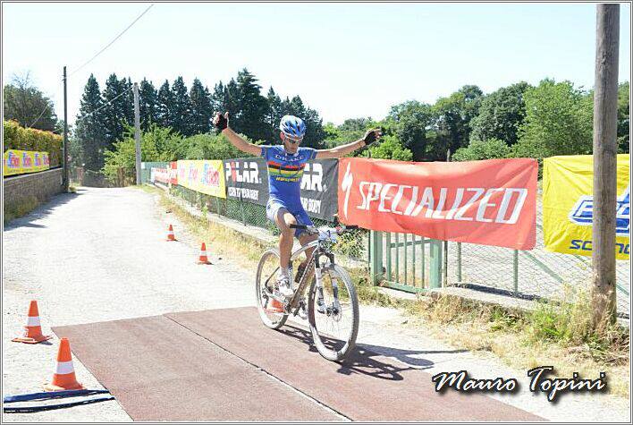 Granfondo Soratte 2013 Massimo Folcarelli arrivo granfondo Granfondo Soratte 2013 Massimo Folcarelli arrivo granfondo