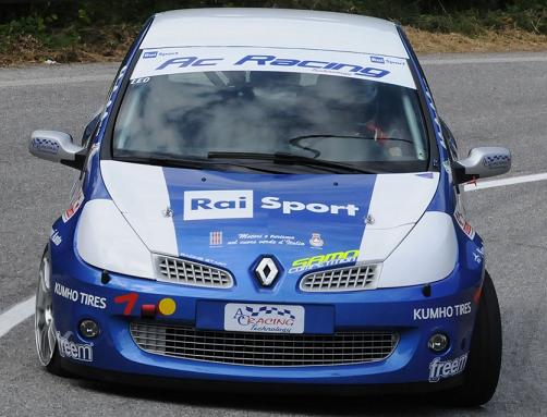 La vettura RaiSport guidata da Lorenzo Leonarduzzi La vettura RaiSport guidata da Lorenzo Leonarduzzi