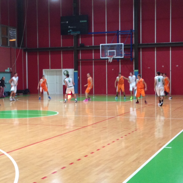 Prima vittoria casalinga per il Sestri Levante Basket Prima vittoria casalinga per il Sestri Levante Basket