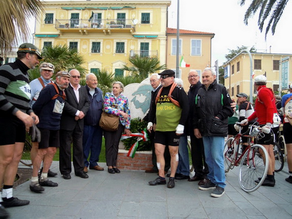 Varazze.22.03.2014 ricorda Fausto Coppi insieme alla figlia Marina Varazze.22.03.2014 ricorda Fausto Coppi insieme alla figlia Marina