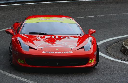 Aggressiva la Ferrari 458 Superchallenge di Ragazzi sui tornanti di Verzegnis nel 2013