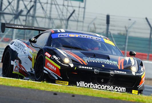 22Villorba Ferrari 458 in action at Silverstone 22Villorba Ferrari 458 in action at Silverstone