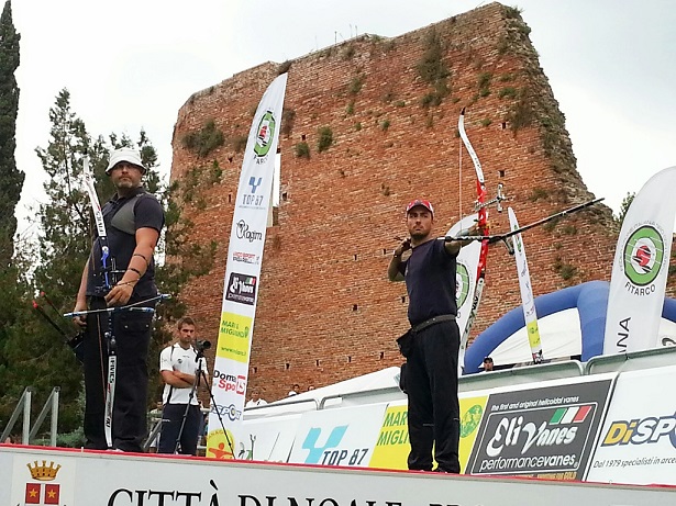 Mauro Nespoli campione uscente nella finale dei Tricolori 2013 contro Michele Frangilli