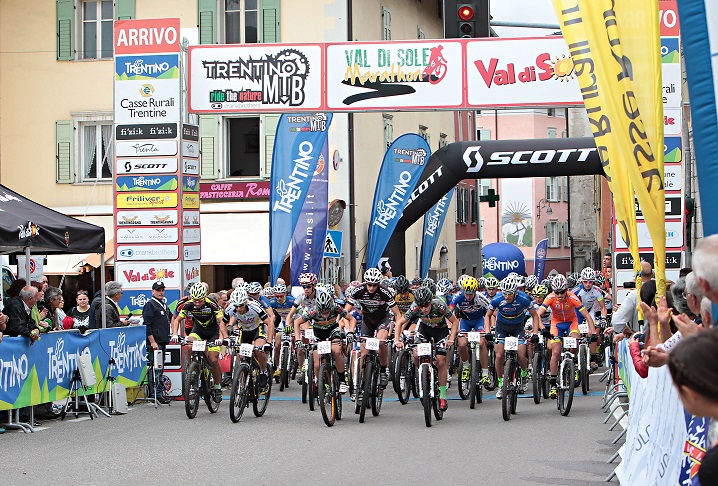 bikePartenza03 bikePartenza03