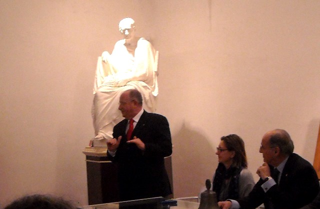 1-Giuseppe DAntona Presidente della Pro Loco - Marina Castiglione Assessore alla Cultura e Giuseppe Giannone Presidente del Rotary Cleb di Caltanissetta