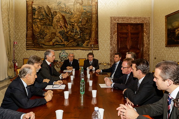 Lincontro a Palazzo Chigi Foto Giorgio MaiozziUthopia Lincontro a Palazzo Chigi Foto Giorgio MaiozziUthopia