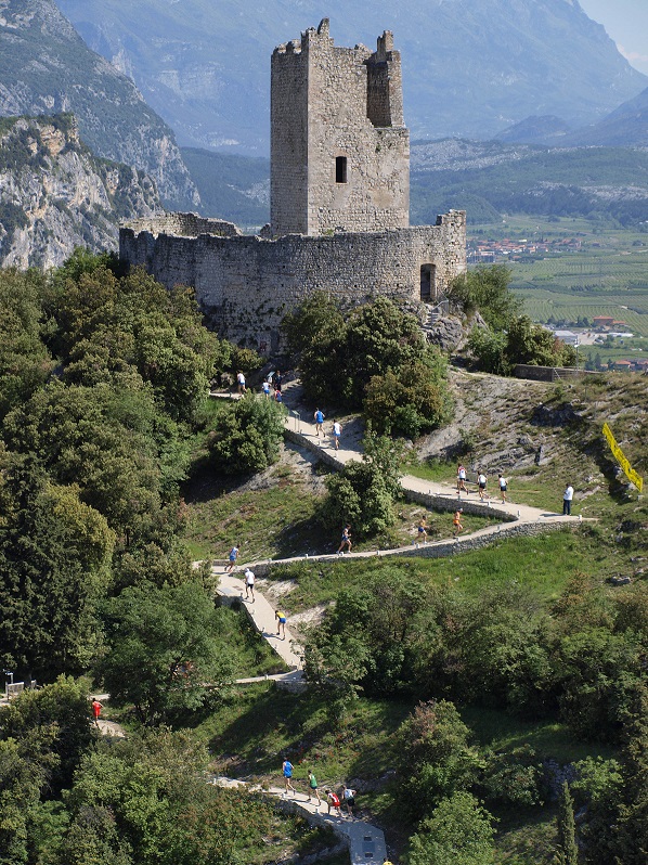 gruppo castello gruppo castello