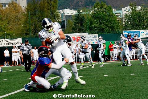 1Un placcaggio di Alex Erioldi 1Un placcaggio di Alex Erioldi