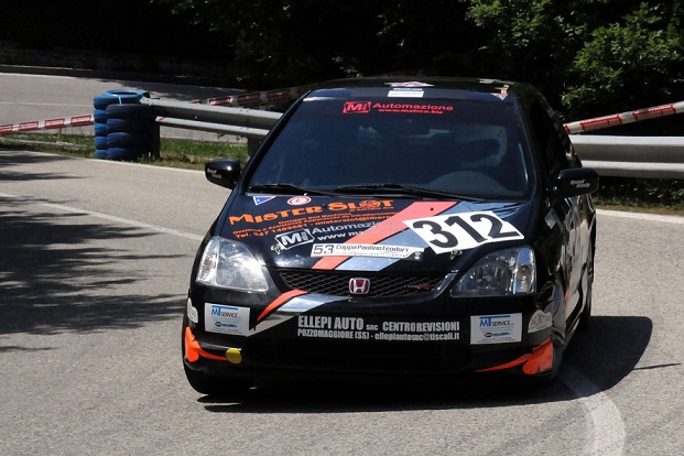 Cossu in azione su Honda CIvic Cossu in azione su Honda CIvic