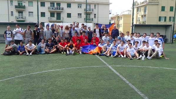 foto conclusiva padre oddone e le leescuole secondarie di secondo livello