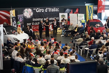 Giro dItalia Amatori 12022017 presentazione 2 Giro dItalia Amatori 12022017 presentazione 2