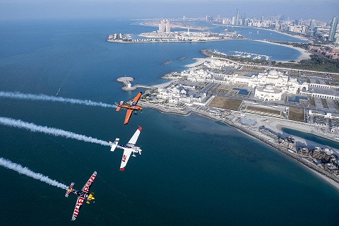RedBullAirRace Matthias Dolderer Nicolas Ivanoff Martin Sonka AbuDhabi ph.Predrag Vuckovic Red Bull Content Pool