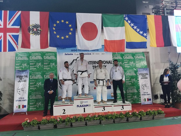 Podio di Samuele Della Torre a Conegliano 11 02 2017