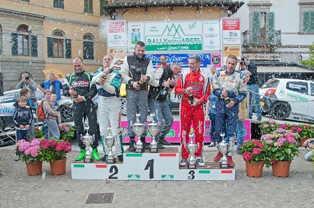 ARRIVO ABETI 2016 - FOTO SIMONELLI ARRIVO ABETI 2016 - FOTO SIMONELLI