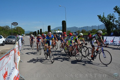 Memorial Vincenzo DAvino 30042017 passaggio corridori