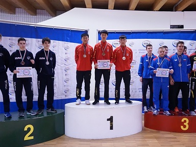 LItalia juniores di Carlo Rossi seconda a Lignano alle spalle della fortissima Cina Foto ITTF LItalia juniores di Carlo Rossi seconda a Lignano alle spalle della fortissima Cina Foto ITTF