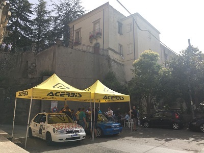 Due vetture alle verifiche dello Slalom Rocche Novara Due vetture alle verifiche dello Slalom Rocche Novara