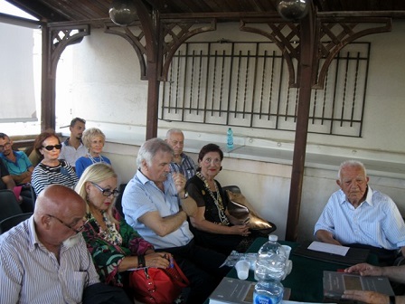 Terrazza della Cultura. Presentazione del volume Metamorfosi dellIconografia nellarte di Francesco Guadagnuolo