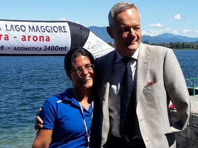 Francesca Secci posa con il presidente nazionale FINP Roberto Valori