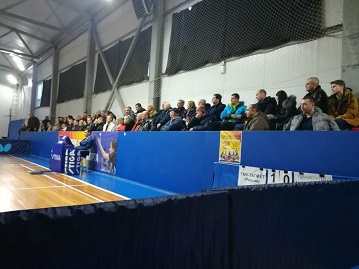 Il folto pubblico di Taganrog