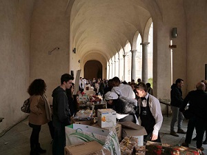 0Raccolta di solidarieta per gli sfollati del Ponte Morandi a cura dellAccademia del Turismo 03