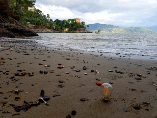 La spiaggia di Niasca dopo la mareggiata del 29 ottobre 2018