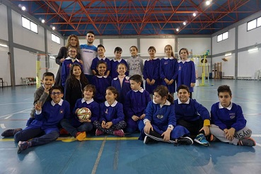 Mattia Cardia e la quinta elementare del Primo Circolo Didattico di Selargius Mattia Cardia e la quinta elementare del Primo Circolo Didattico di Selargius