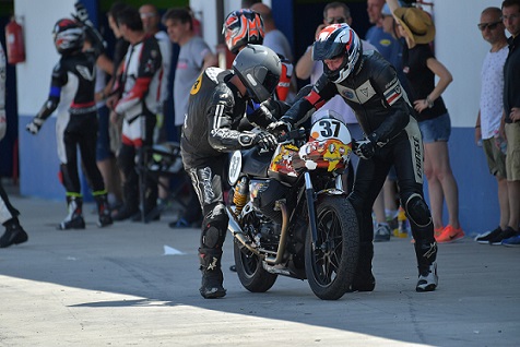 0a003-trofeo-moto-guzzi-fast-endurance 0a003-trofeo-moto-guzzi-fast-endurance