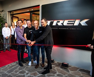 0a0TREK Grand Opening Bergamo Michele Mondini 2 0a0TREK Grand Opening Bergamo Michele Mondini 2