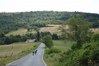 0a0ciclisti-sui-tracciati t 0a0ciclisti-sui-tracciati t