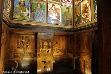 0a0lo-studiolo t 0a0lo-studiolo t