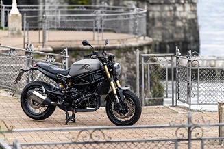benelli-leoncino-800 benelli-leoncino-800