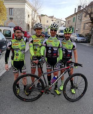 0a0aMtbsan 24022020 Il team a Nerola 0a0aMtbsan 24022020 Il team a Nerola