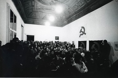 0a0aaa7. Falce e martello dibattito inagurazione Galleria Milano ph Alberto Gnesutta 2