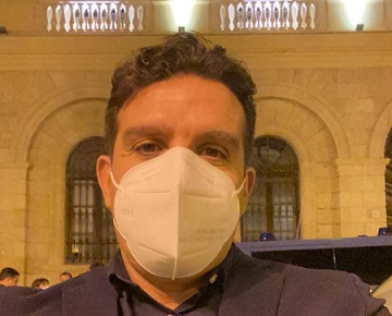 0a0aaaaIl presidente FIN Sardegna Danilo Russu durante la manifestazione di protesta a Sassari