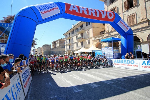 Giro delle Marche in Rosa 2020 Offida - partenza gara junior