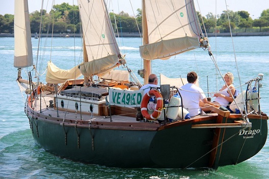 la_goletta_drago_in_navigazione_foto_maccione