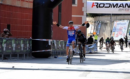 vittoria_pozzetto_Loabikers