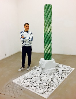 Mircea Cantor-Immagine da non ritagliare © Courtesy the artist