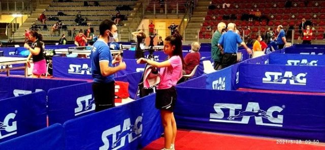 Francesca Seu e il tecnico del Muravera TT Nicola Pisanu (Foto Alberto Cualbu)