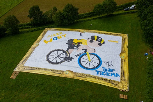 La tela per Van Aert - Tour de Tetiema