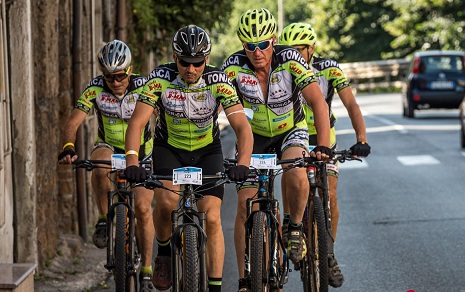Mtbsan 30062021 Atleti nella fase di riscaldamento a Labico
