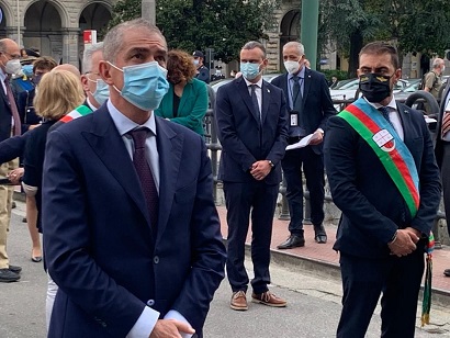 Sottosegretario Costa 75 anni repubblica