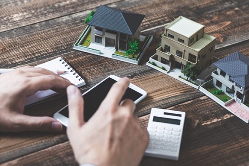diversi-budget tecnocasa