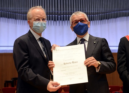 il prefetto di Milano Renato Saccone e Roberto Race