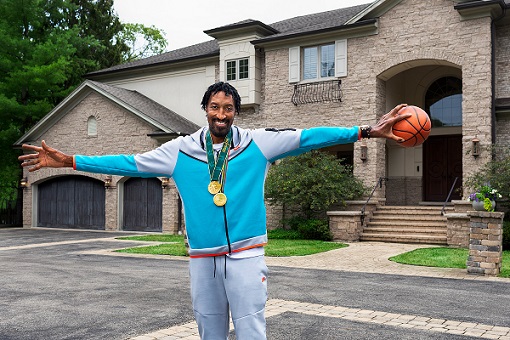 Airbnb_Olympics_Pippen_Exterior