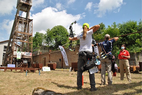 Irene Franchini e Paola Natale durante la finale compound al Parco Minerario di Abbadia San Salvatore (Si)