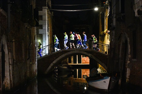venive night trail